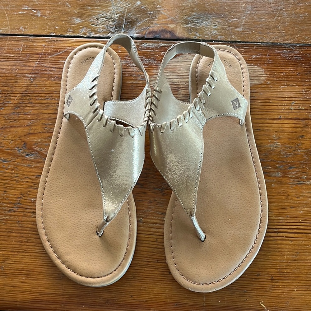 Sperry woman’s leather sandals. Size 7